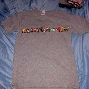 T short Charlie Brown